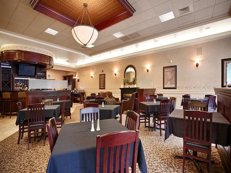 Best Western Plus Orillia Hotel Εξωτερικό φωτογραφία