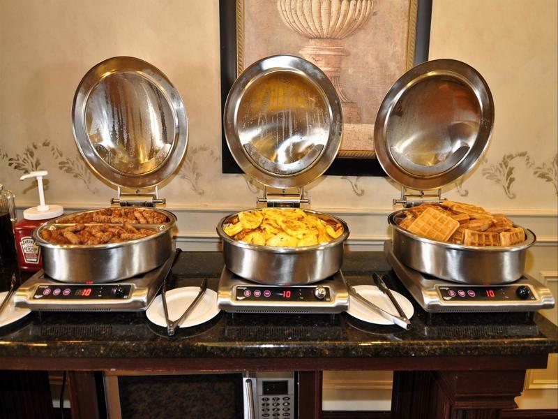 Best Western Plus Orillia Hotel Εξωτερικό φωτογραφία